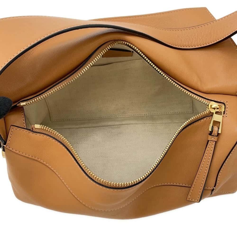 LOEWE Puzzle Hobo Leather Shoulder Bag - Picture 5 of 11